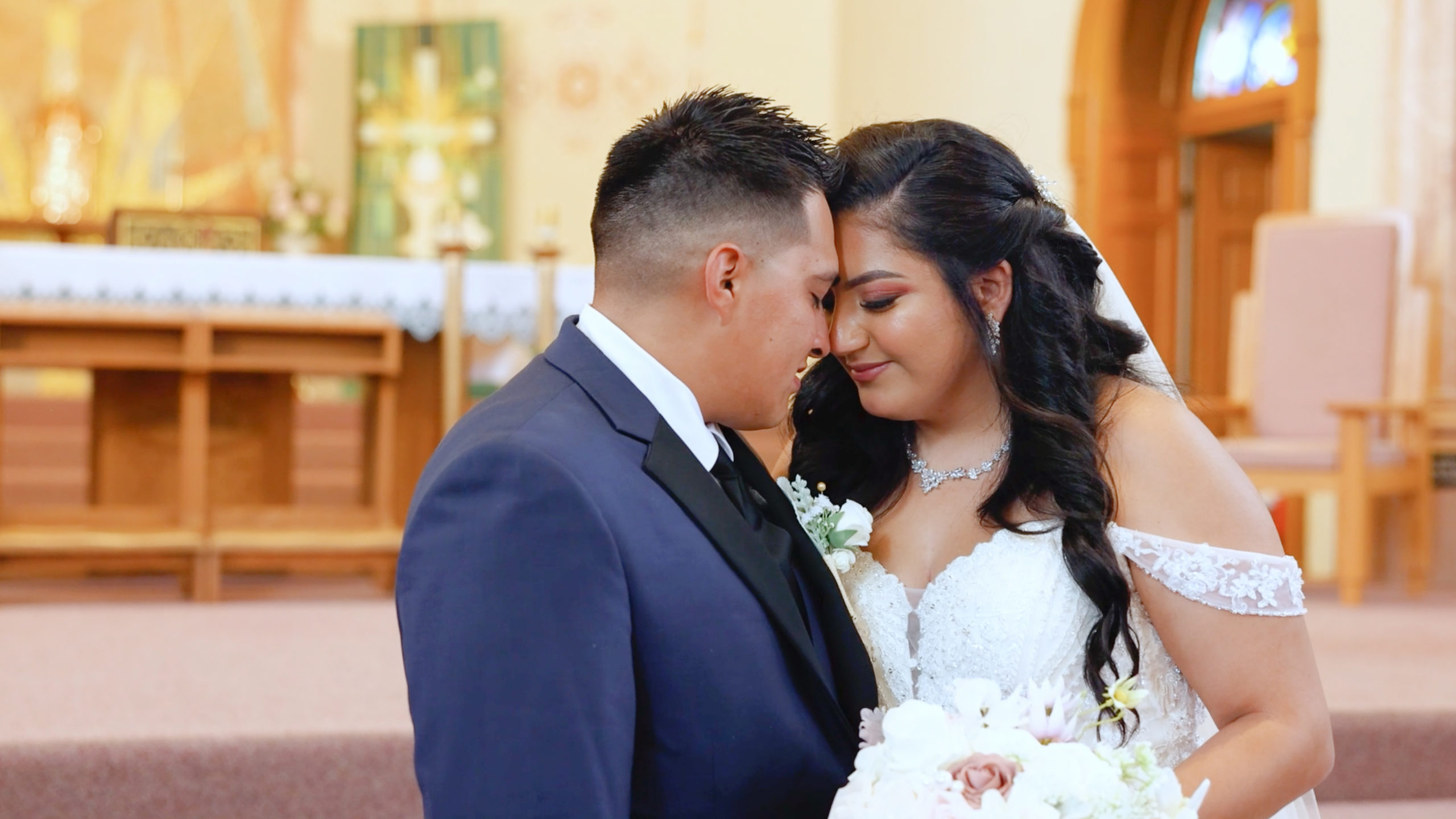 Valeria & Ricardo | A traditional Hispanic wedding in Logansport ...